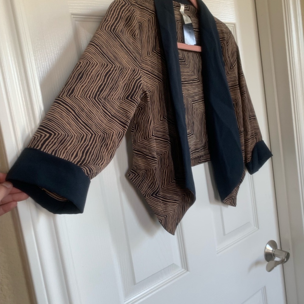 Blue and brown lightweight blazer